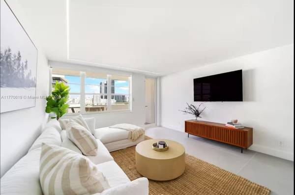 100 Lincoln Rd #843, Miami Beach, FL 33139