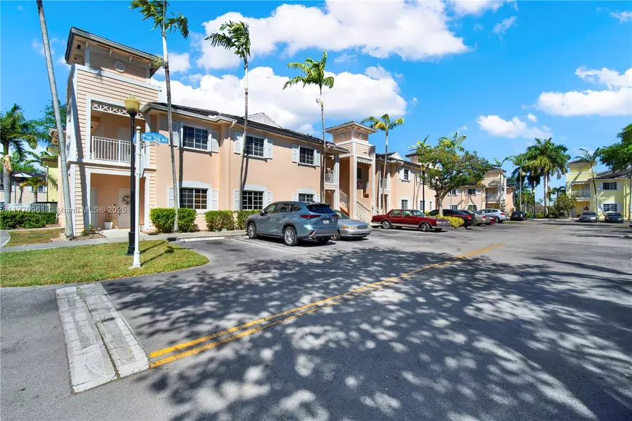 374 NE 26th Ave #203, Homestead, FL 33033