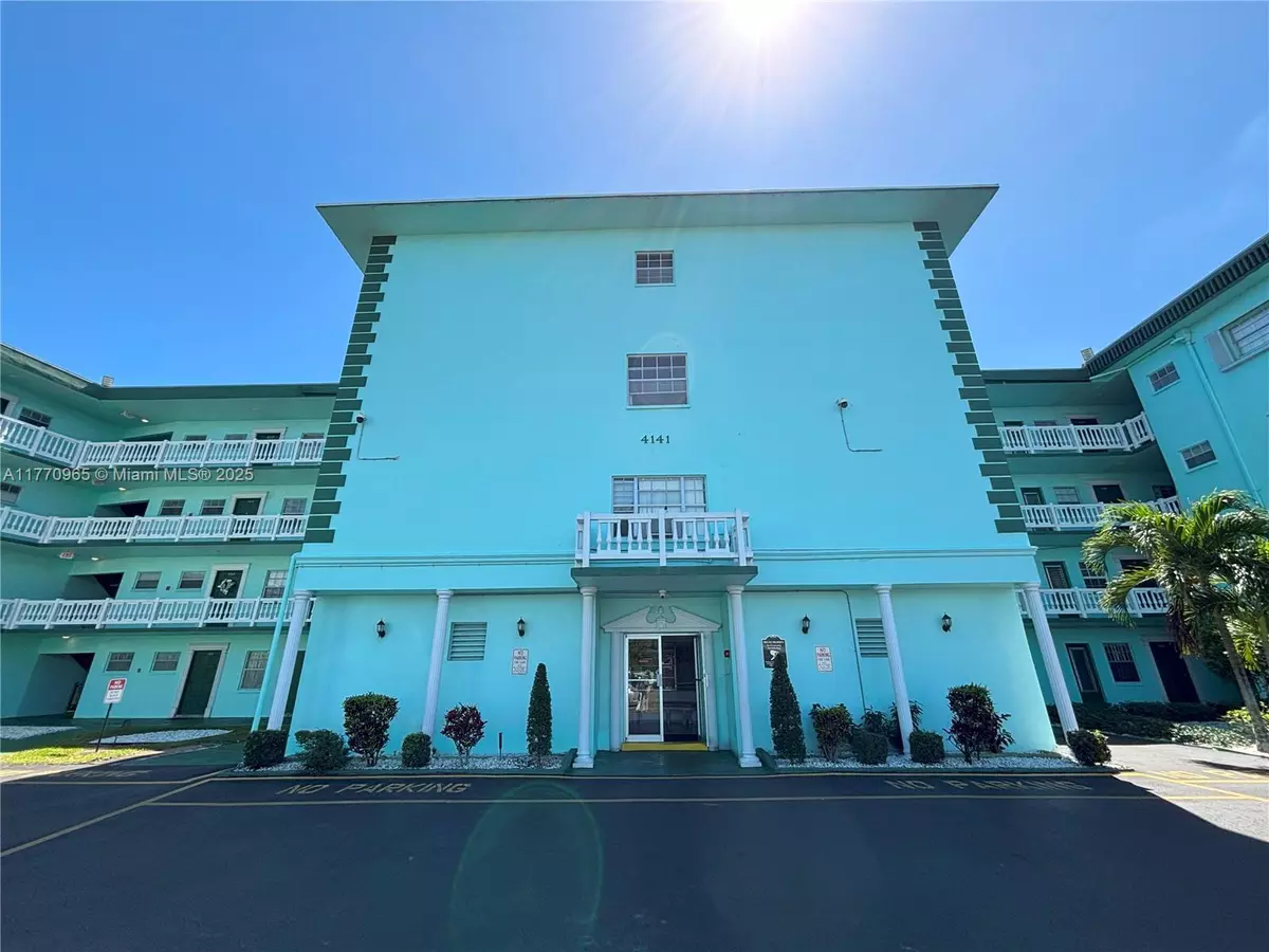 Lauderdale Lakes, FL 33319,4141 NW 44th Ave #424