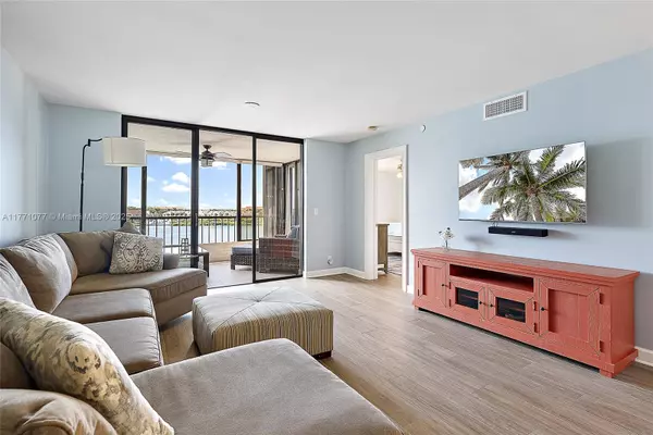 Jupiter, FL 33469,1748 Jupiter Cove Drive #517A
