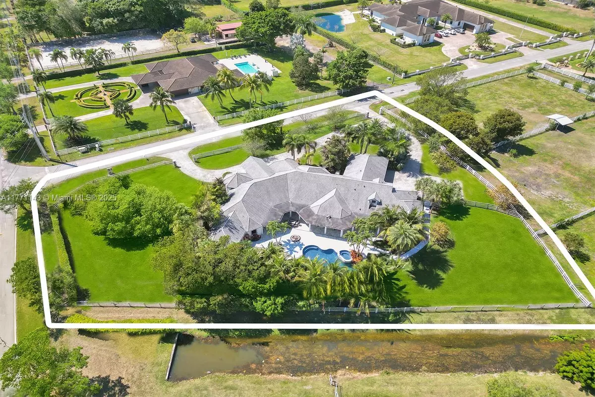 Southwest Ranches, FL 33331,17801 SW 50th St