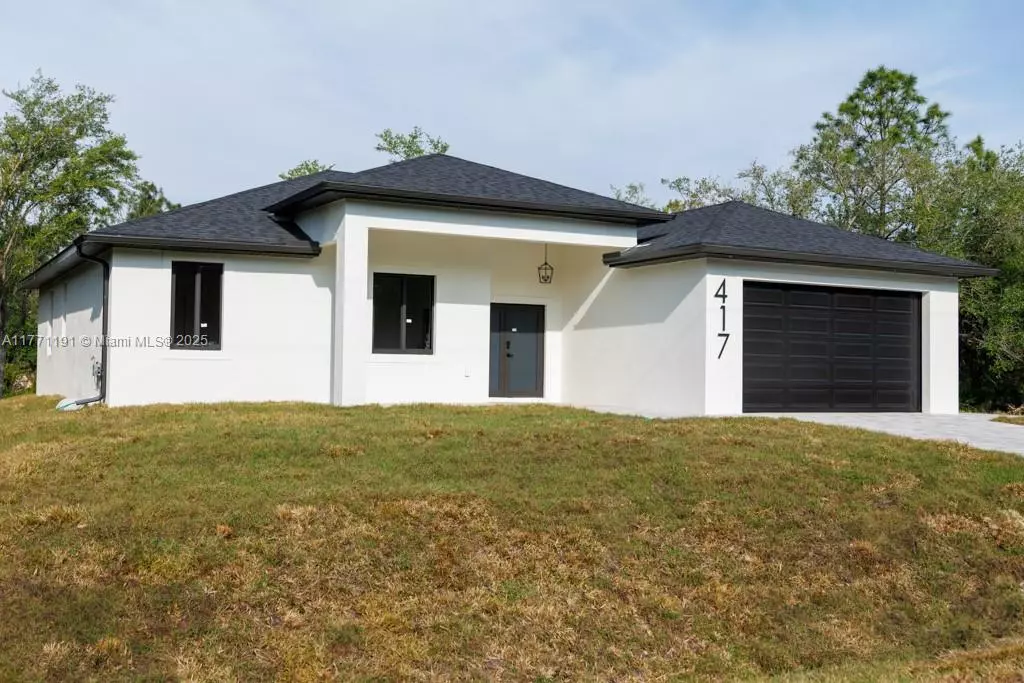 Lehigh Acres, FL 33972,417 Cleveland Ave