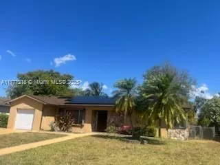 11041 SW 166th Ter, Miami, FL 33157