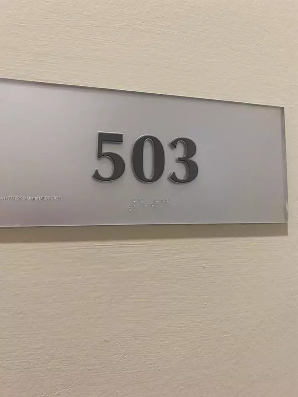 Hollywood, FL 33020,2100 Van Buren St #503