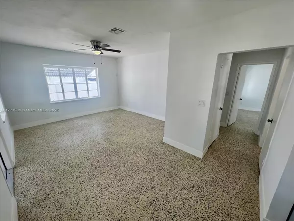 Hollywood, FL 33020,1710 Arthur St #0