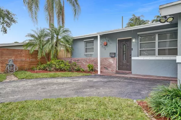 Oakland Park, FL 33309,1240 NW 41st St