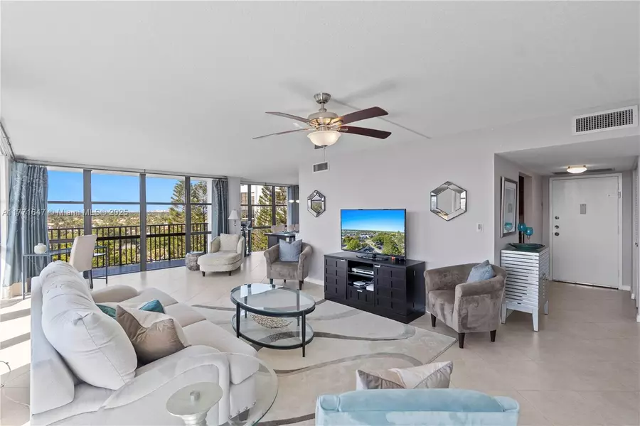 800 Parkview Dr #909, Hallandale Beach, FL 33009