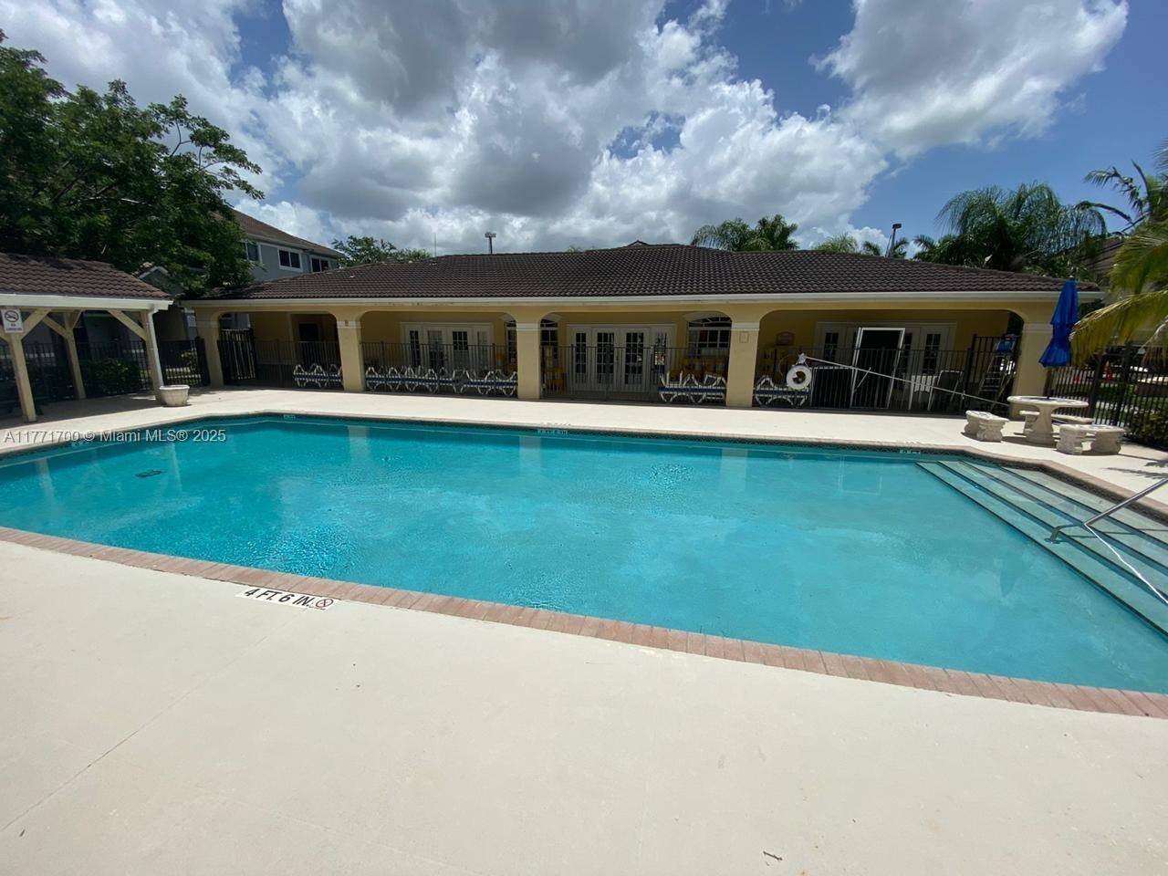 Homestead, FL 33033,15422 SW 284th St #7302