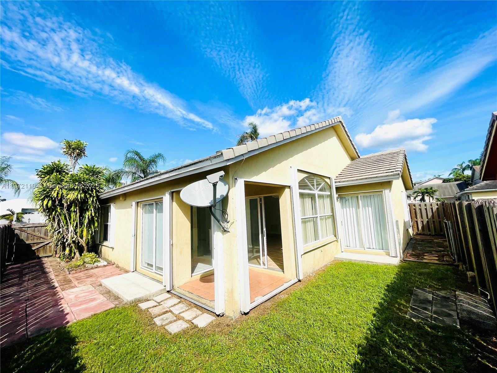 Miami, FL 33186,12268 SW 145th St