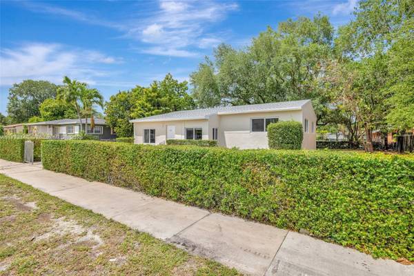2331 NW 92nd St,  Miami,  FL 33147