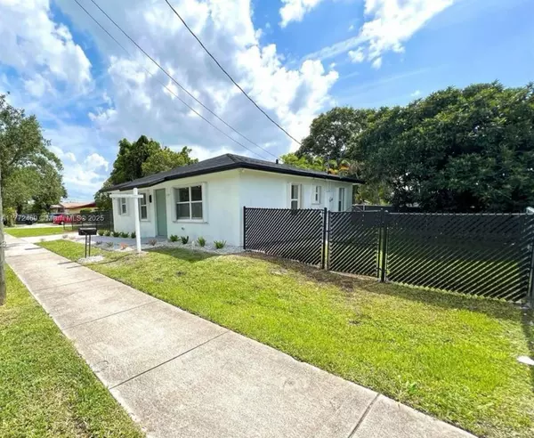 Miami, FL 33157,17810 SW 102nd Ave