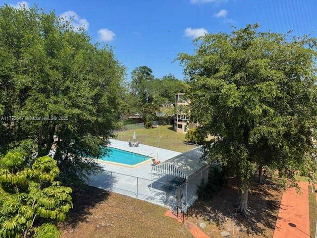 Miami, FL 33179,1301 NE 191st St #F407