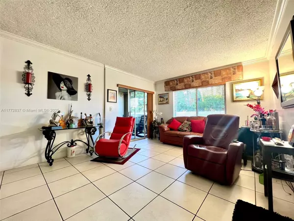 Hialeah, FL 33015,18810 NW 57th Ave #102