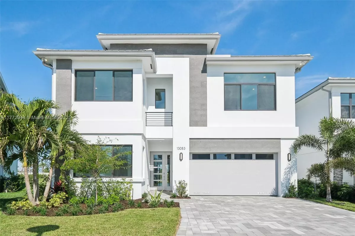 Palm Beach Gardens, FL 33412,13083 Feathering Way