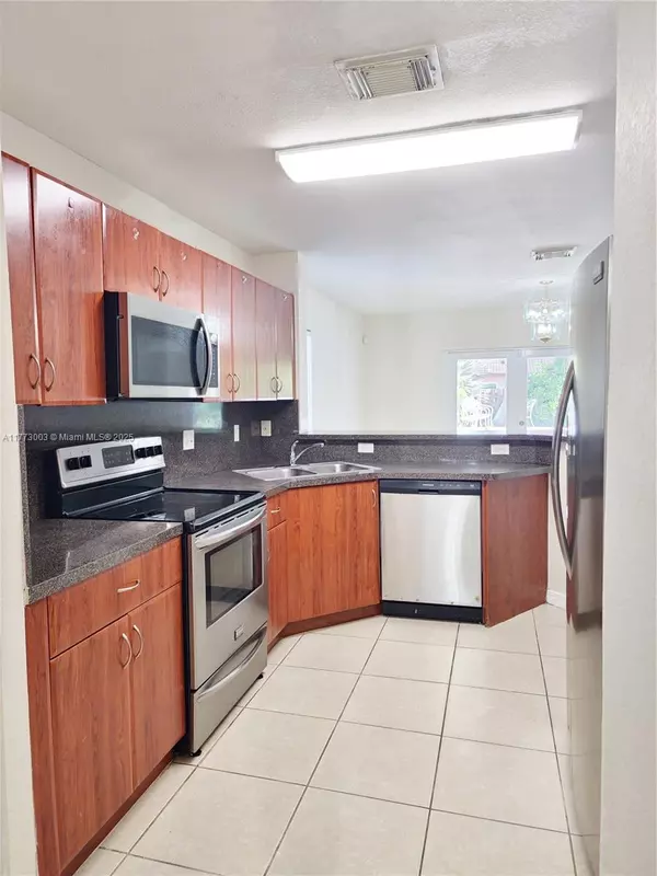 Homestead, FL 33033,13399 SW 284th St