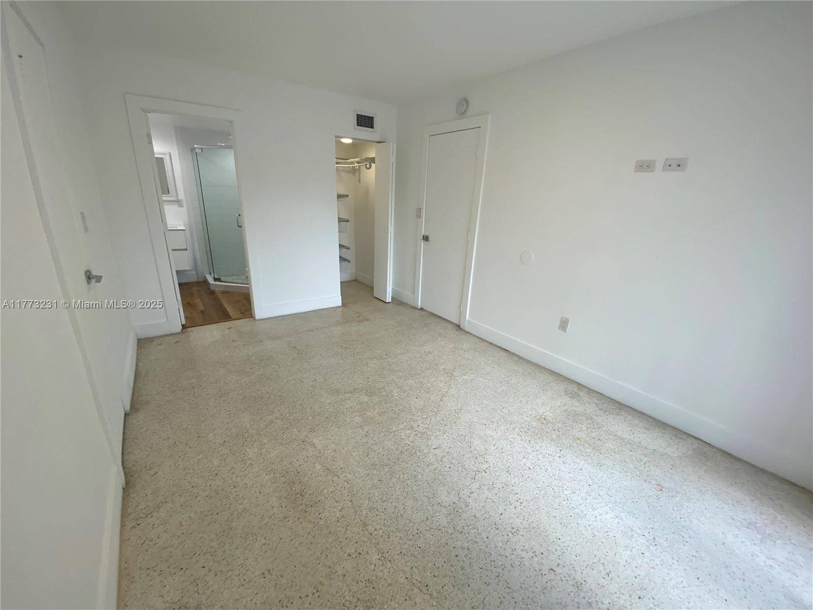 Miami, FL 33125,1328 NW 4th St #2