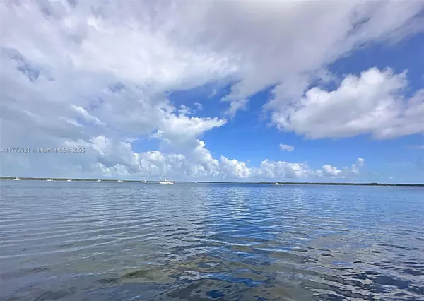 Key Largo, FL 33037,101720 Overseas Hwy