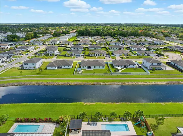 Miami, FL 33177,19080 SW 133 ct