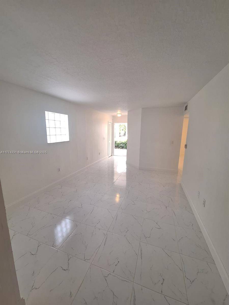 Homestead, FL 33035,2931 SE 13th Rd #106-38