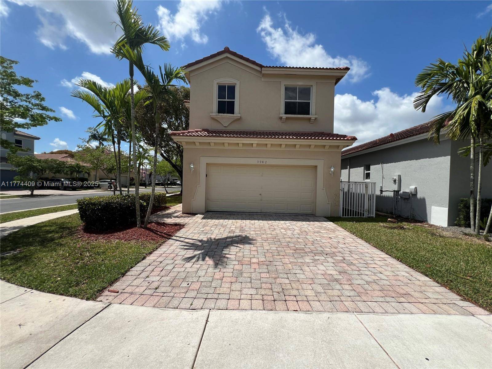3982 NE 12th Dr, Homestead, FL 33033