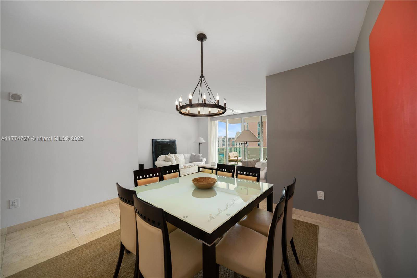 Aventura, FL 33180,3330 NE 190th St #2510