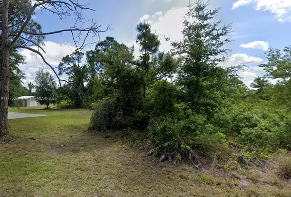 Lake Placid, FL 33852,108 Interstate Ct