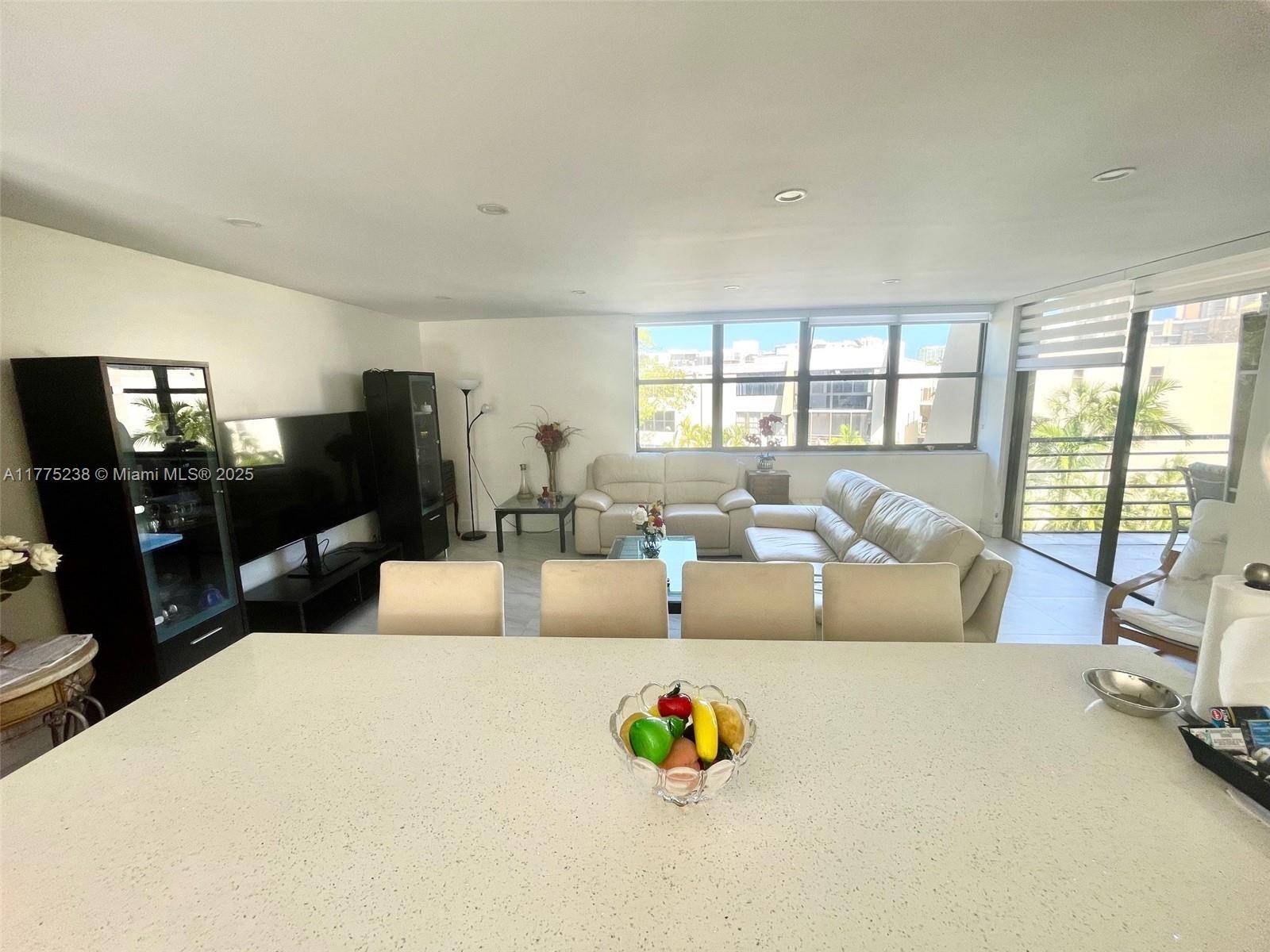 Aventura, FL 33180,20401 NE 30th Ave #410-8