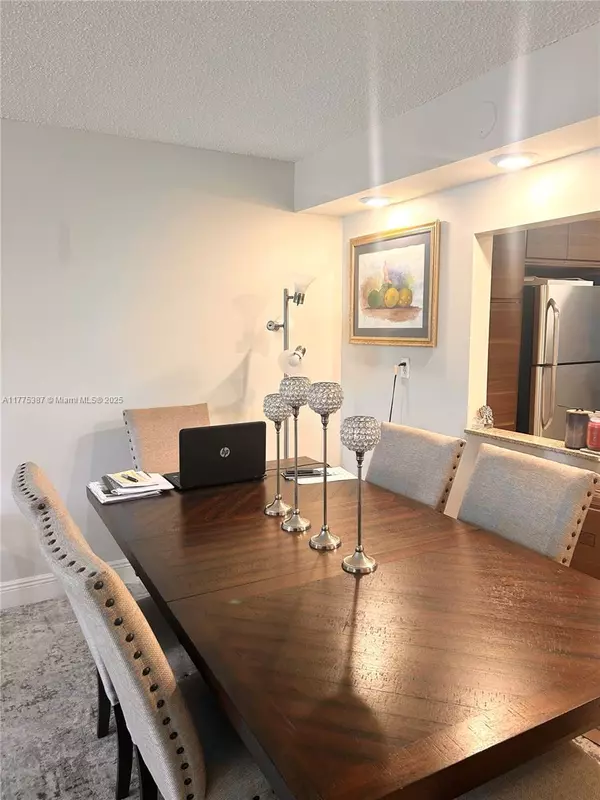 Pembroke Pines, FL 33025,361 S Hollybrook Dr #104
