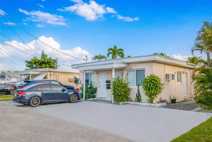 326 NE 6th St #1-6, Hallandale Beach, FL 33009