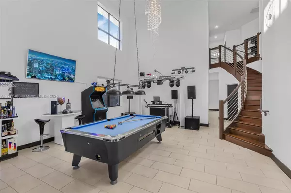 Miami, FL 33196,16165 SW 136th Ter