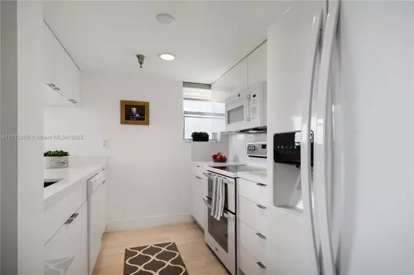 Miami, FL 33129,2400 SW 3rd Ave #505