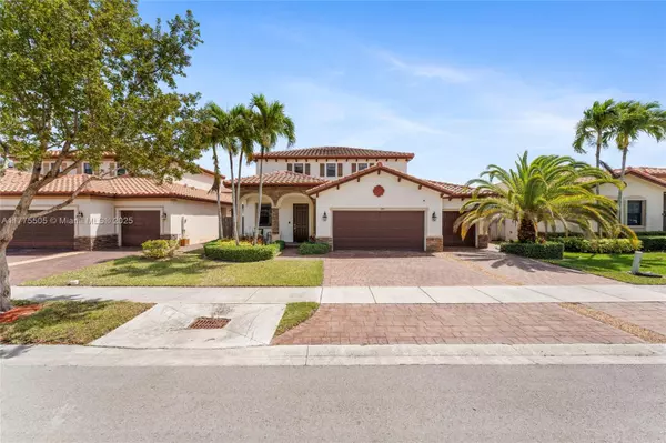 185 SE 34th Place, Homestead, FL 33033
