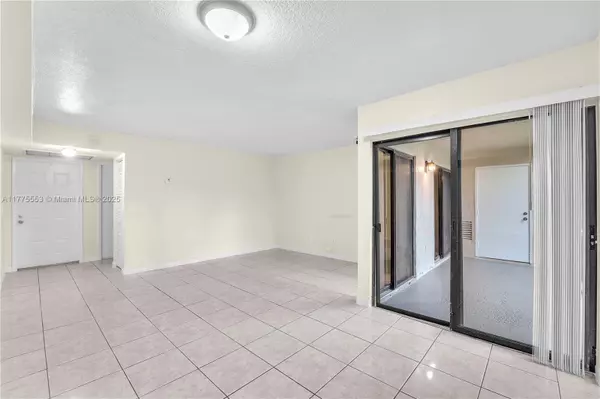 Homestead, FL 33034,905 N Franklin Ave #905C