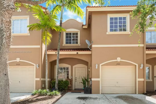 21441 SW 85th Path, Cutler Bay, FL 33189