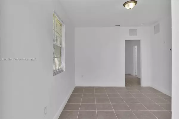 Miami Beach, FL 33141,740 84th St #4