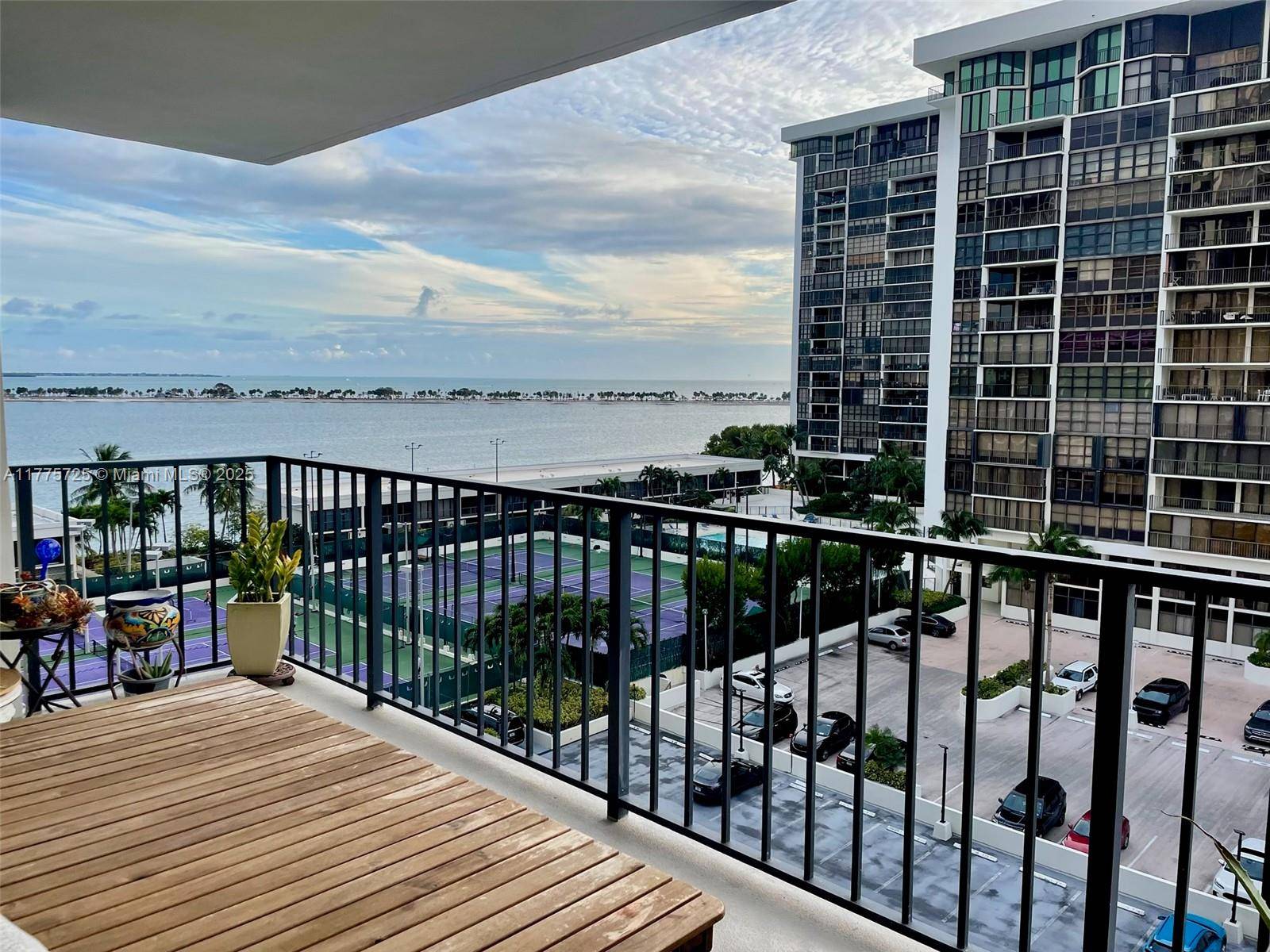 1901 Brickell Ave #B804, Miami, FL 33129