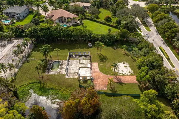 Davie, FL 33330,3084 SW 112th Ave