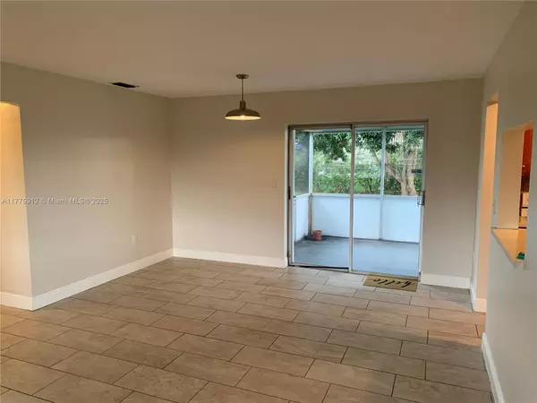 Pembroke Pines, FL 33024,8300 NW 11th Ct