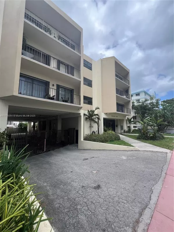 Surfside, FL 33154,9124 Collins Ave #304