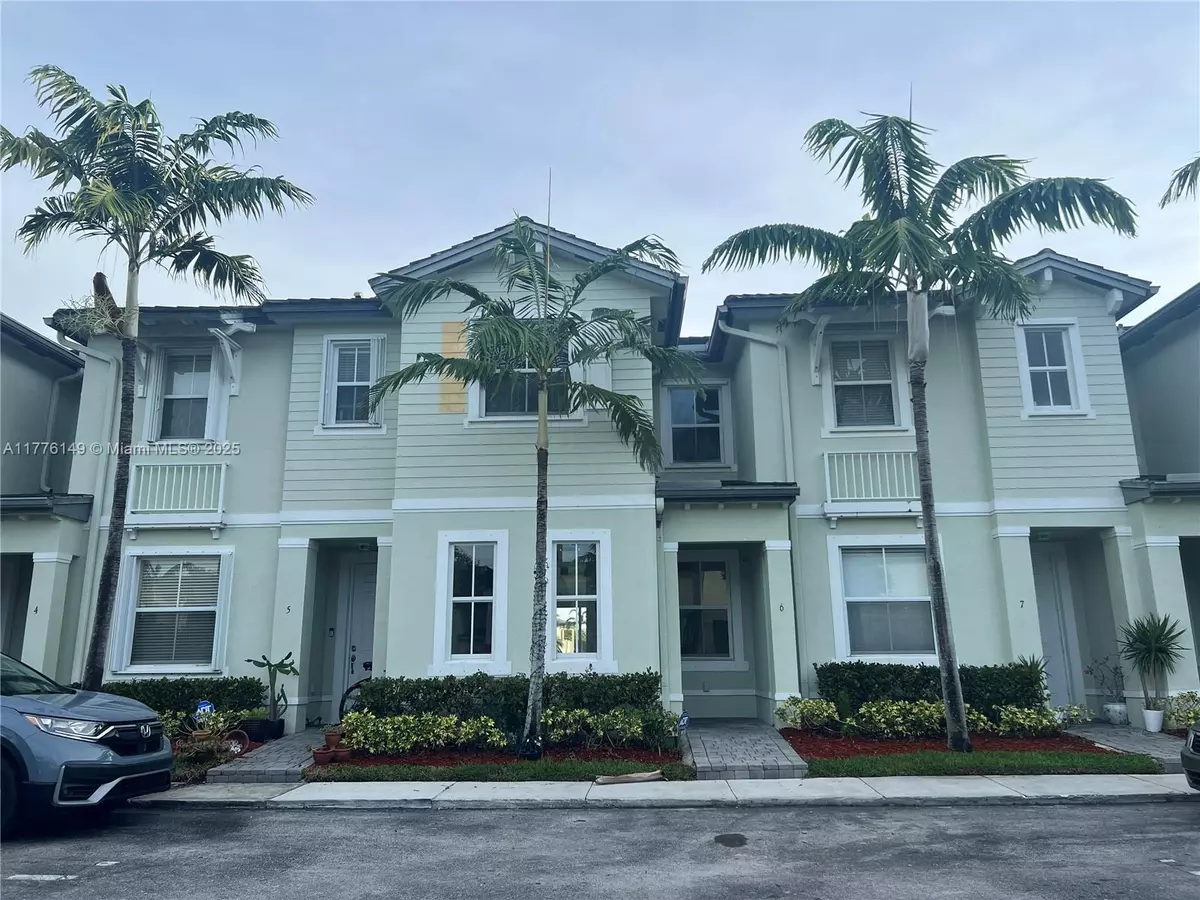 Homestead, FL 33033,2935 SE 1st Dr #6