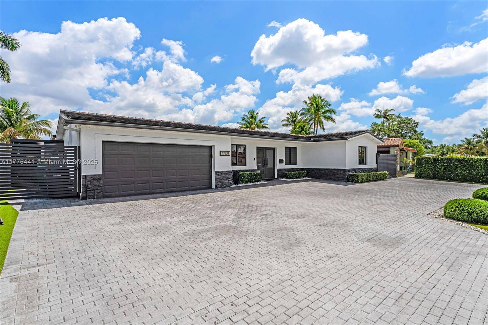 Hialeah, FL 33015,17921 NW 85th Ave