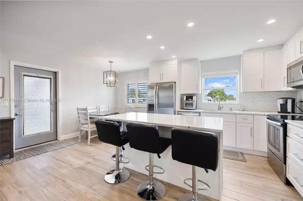 Delray Beach, FL 33446,72 Monaco B #72