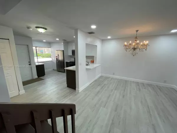 Coral Springs, FL 33071,1616 Cypress Pointe Dr #1616