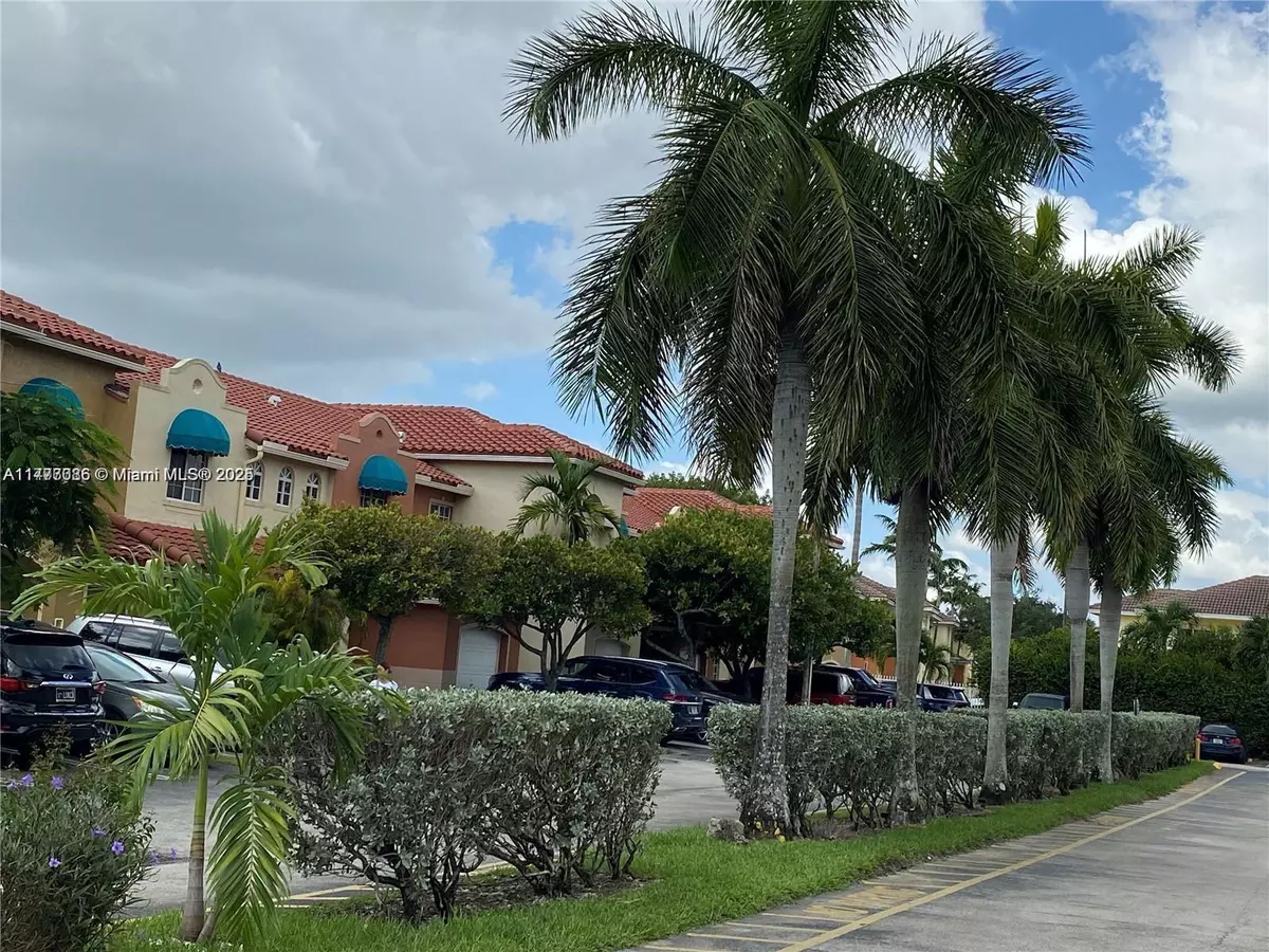Hialeah, FL 33015,6960 NW 174th Ter #708