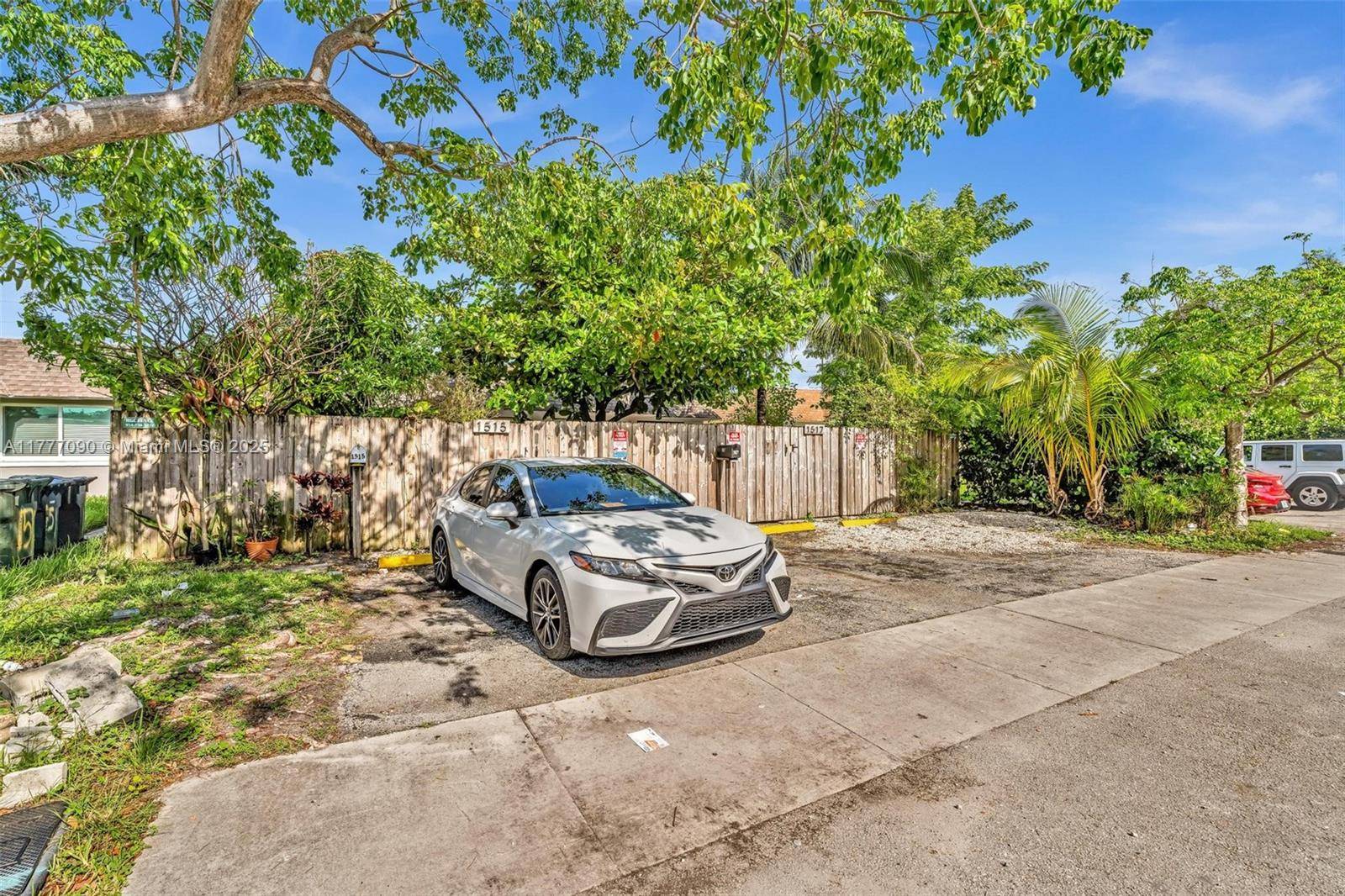 Fort Lauderdale, FL 33311,1517 NW 8th Ave #1517