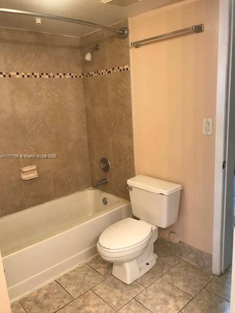 Oakland Park, FL 33309,2850 N Oakland Forest Dr #103