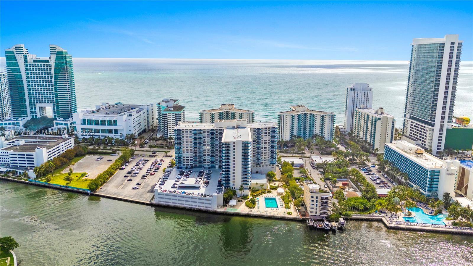 Hollywood, FL 33019,3800 S Ocean Dr #1114