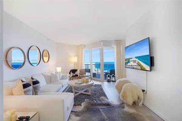 Miami Beach, FL 33140,4779 Collins Ave #2908