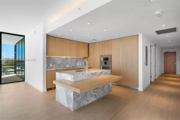 Miami Beach, FL 33139,500 Alton Rd #801