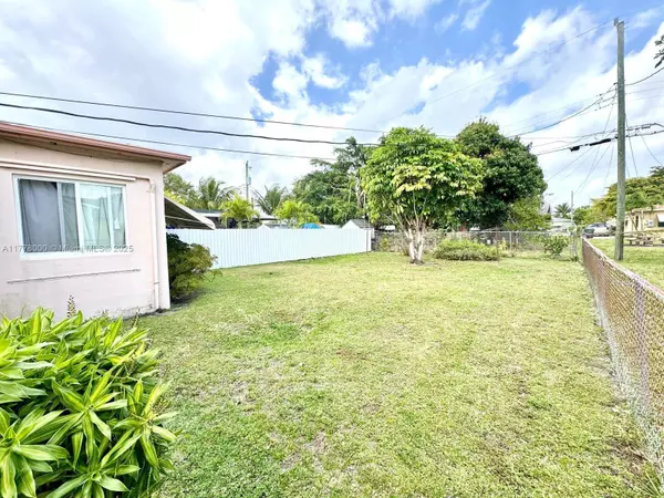 Hallandale Beach, FL 33009,616 NW 3rd Ct